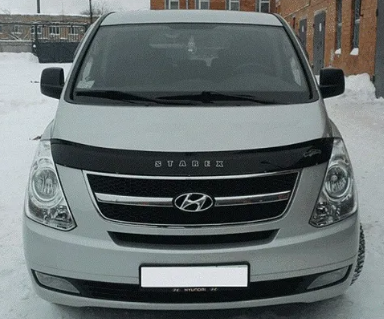 Дефлектор капота (мухобойка) HYUNDAI H-1/Grand Starex с 2007 г.в. (Хюндай Старекс) Вип Тюнинг